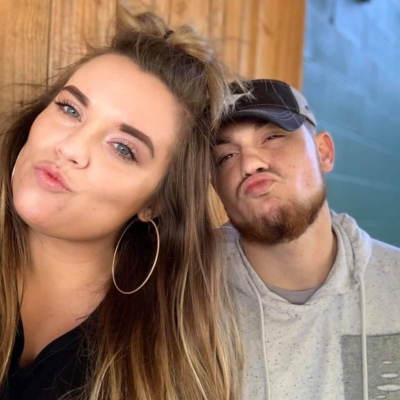 Meet your Posher, Chad - Picture 1 of 1